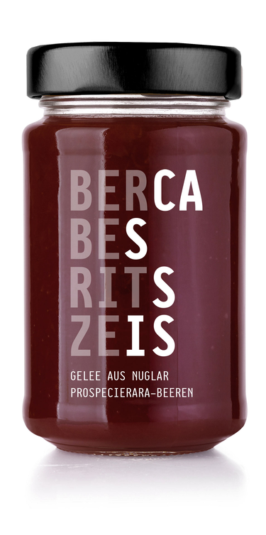 Glass mit Cassis-Geleé